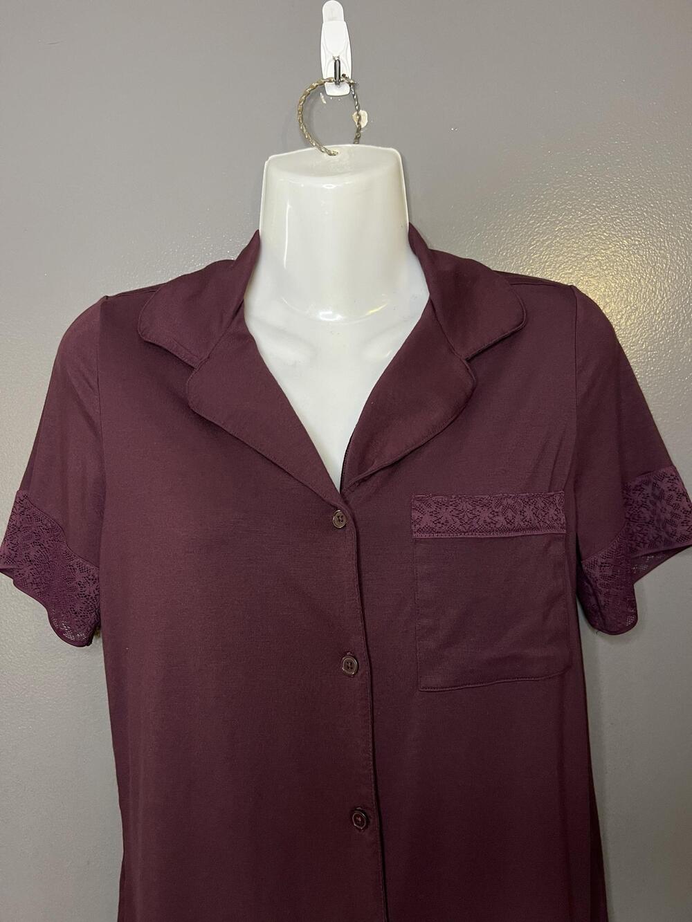 Tommy John Pajama Top Womens XS Red Button Front Lace Short Sleeve Sleep Shirt